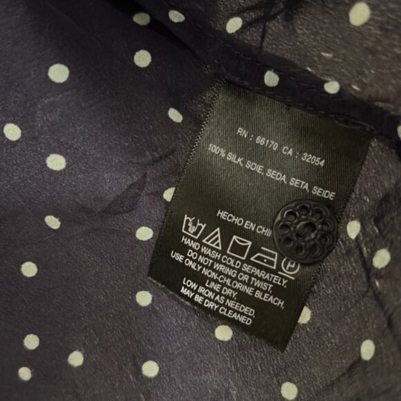Maeve Anthropologie Navy Dot Washable Silk Ruffle Sleeve Blouse EUC - Picture 4 of 5